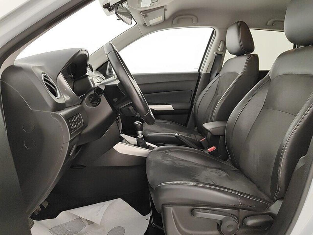 Suzuki Suzuki Vitara usata, con alcantara