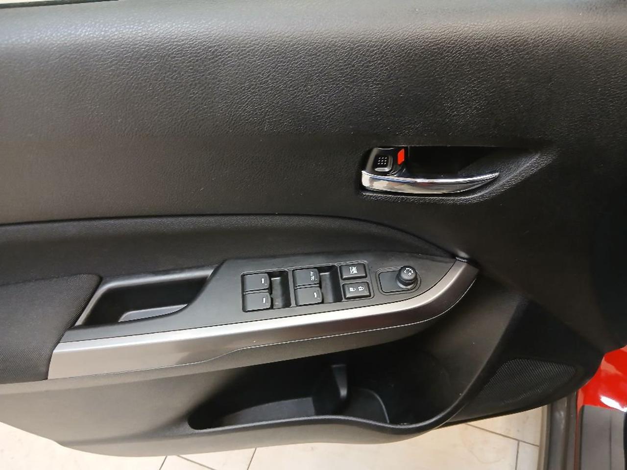 Suzuki Suzuki Vitara usata, con alzacristalli elettrici