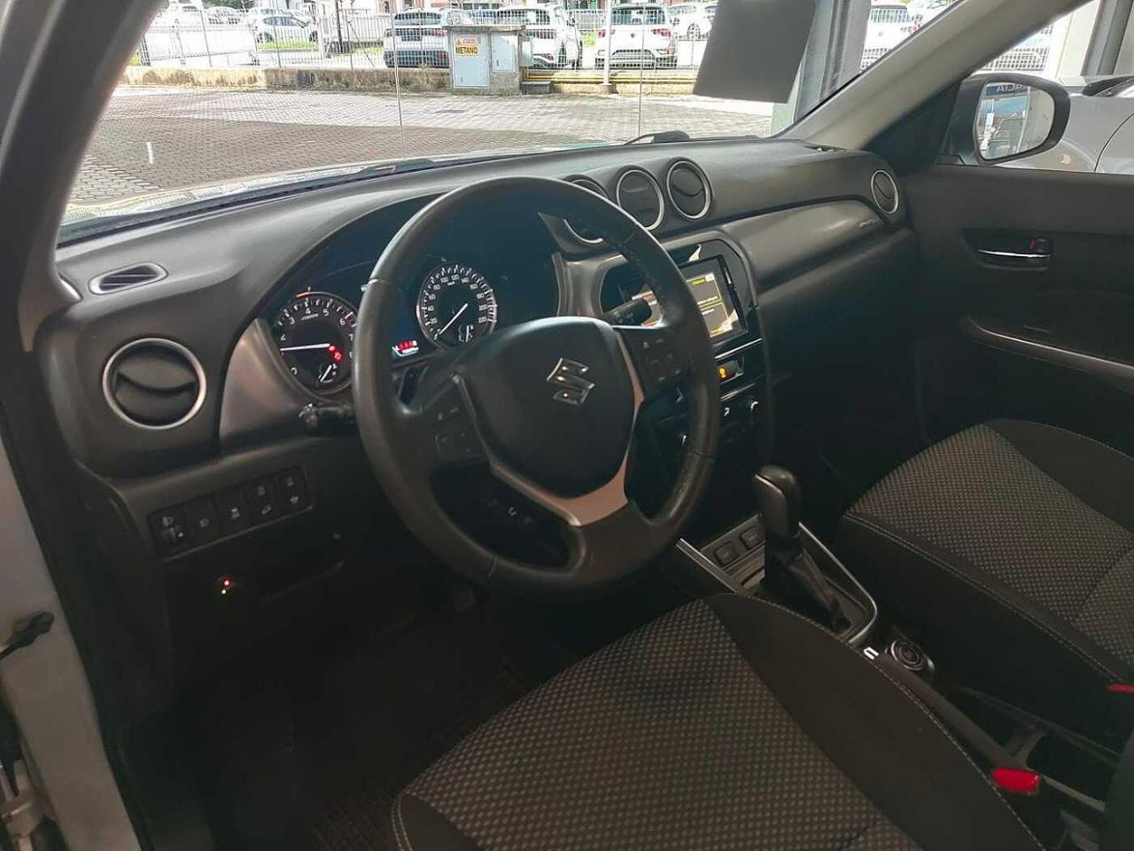 Suzuki Suzuki Vitara usata, con 5 sedili