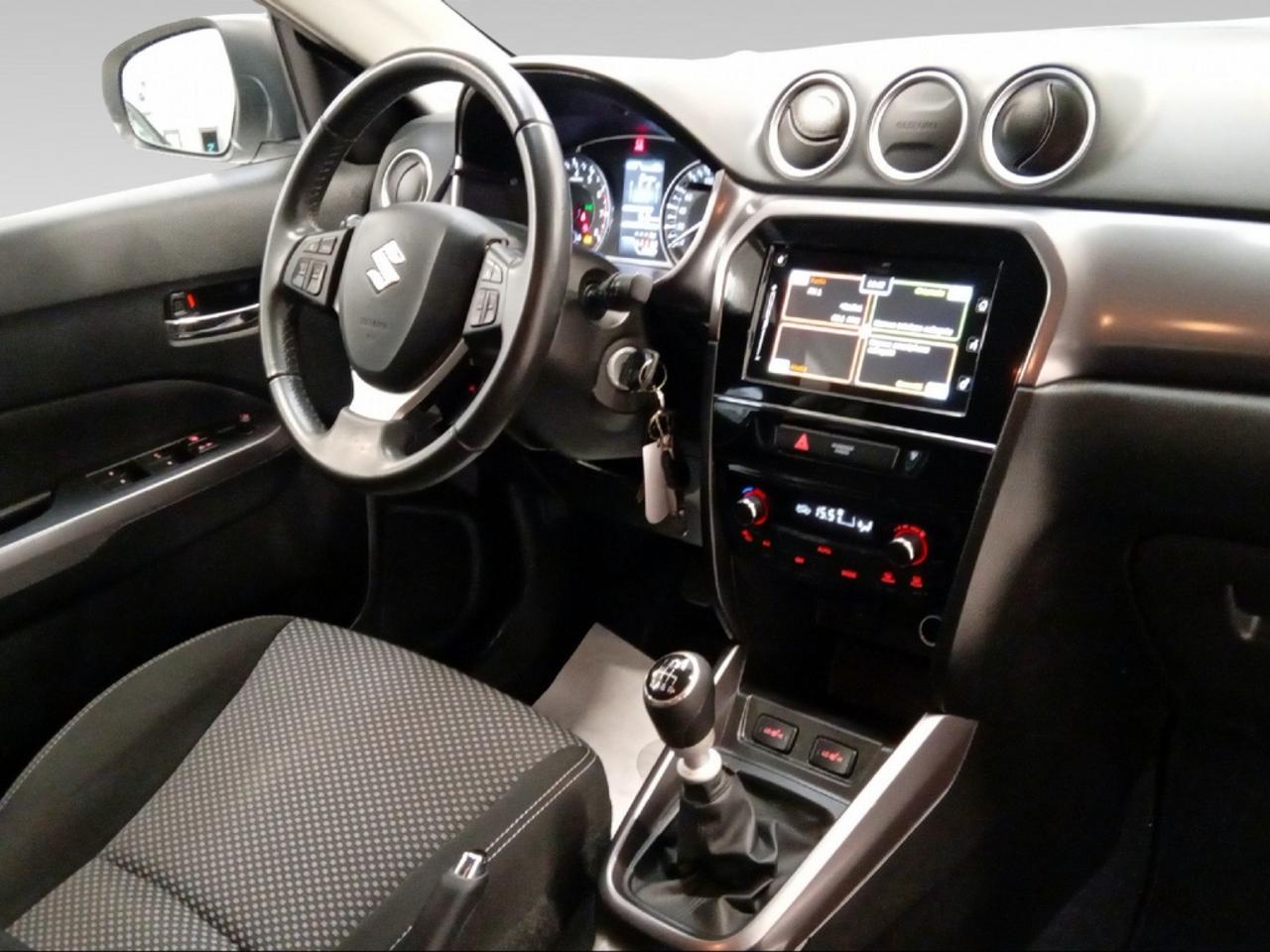 Suzuki Suzuki Vitara usata, con Caricabatterie di bordo da 7,4 kW