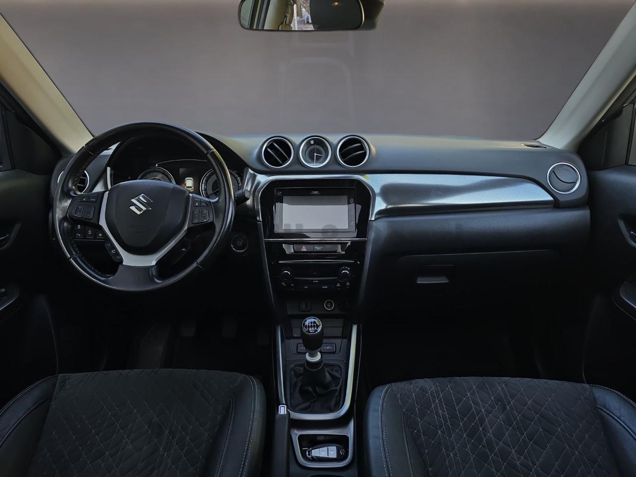 Suzuki Suzuki Vitara usata 21