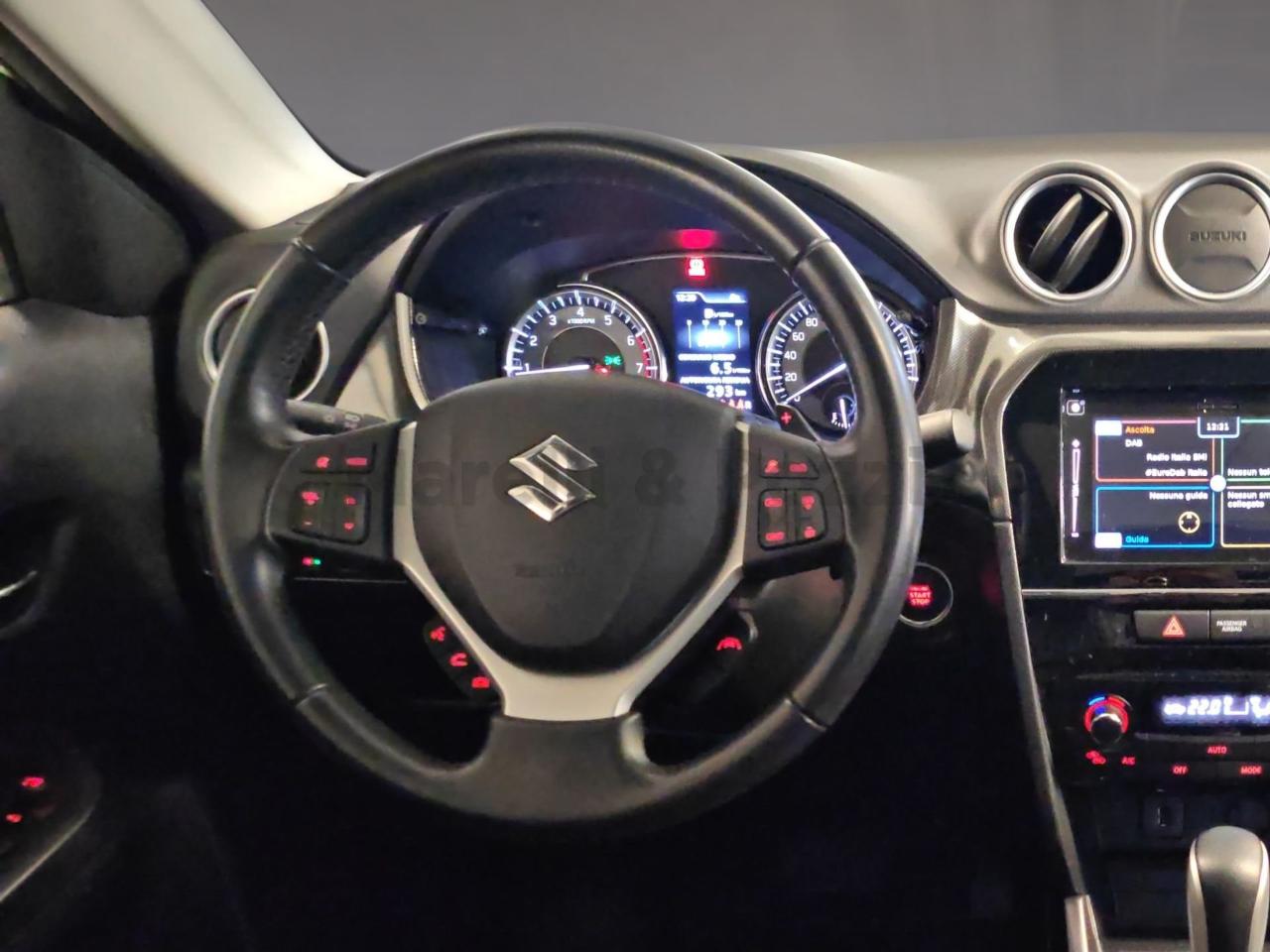 Suzuki Suzuki Vitara usata 24