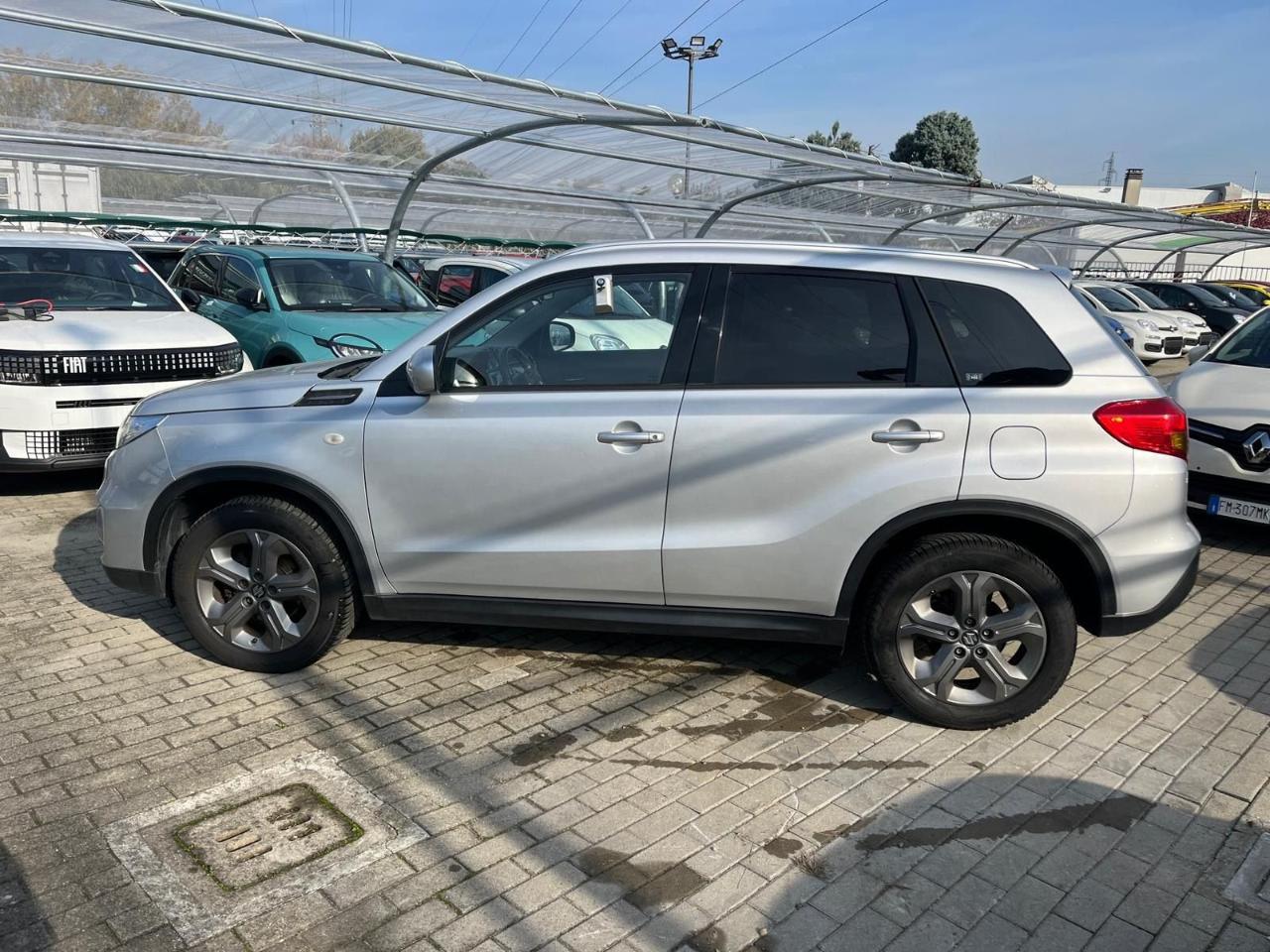 Suzuki Suzuki Vitara usata 14