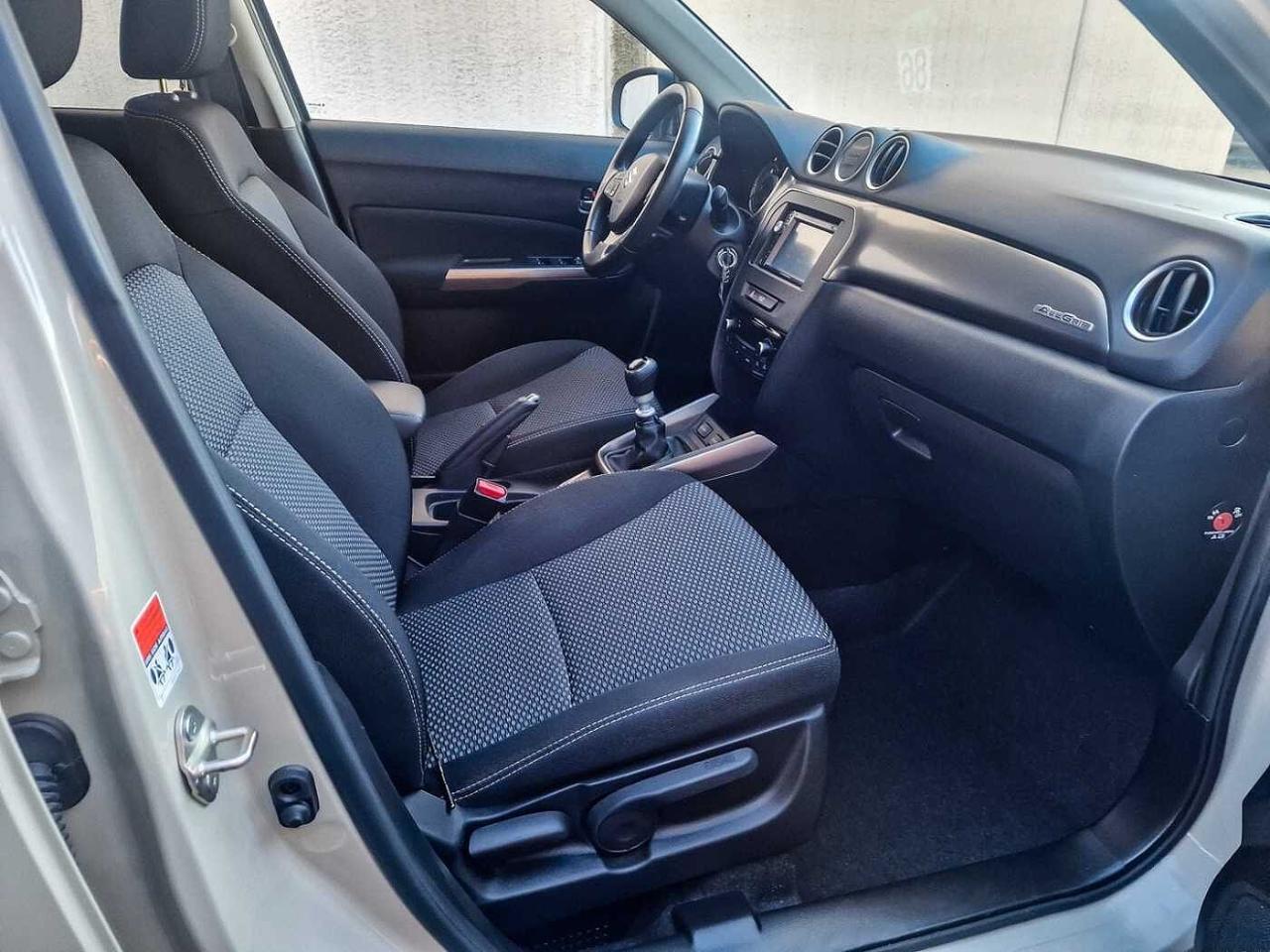 Suzuki Suzuki Vitara usata 8