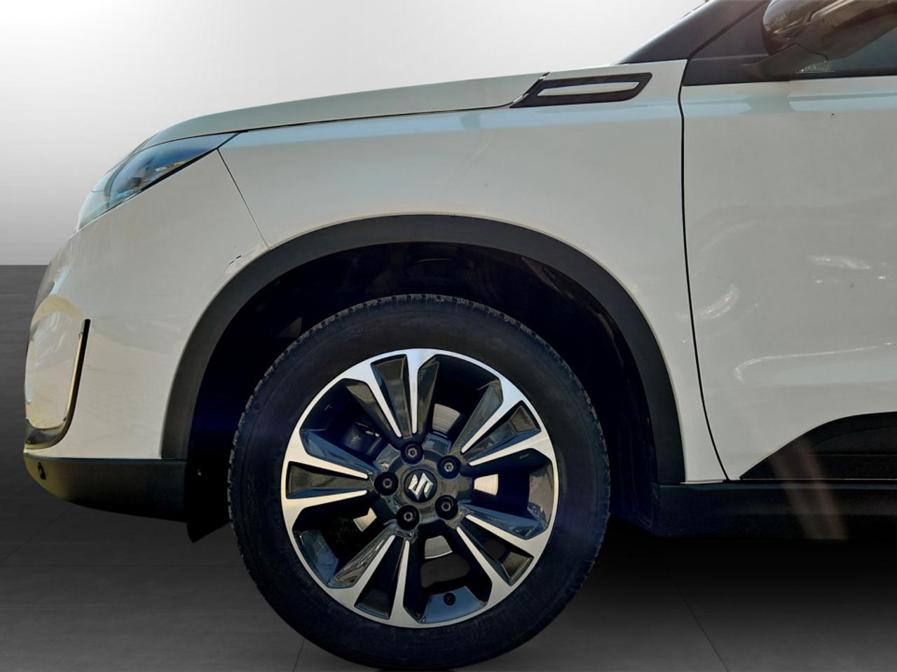 Suzuki Suzuki Vitara usata 12