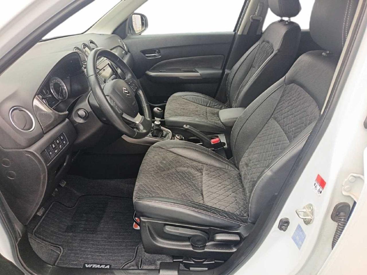 Suzuki Suzuki Vitara usata, con GPS