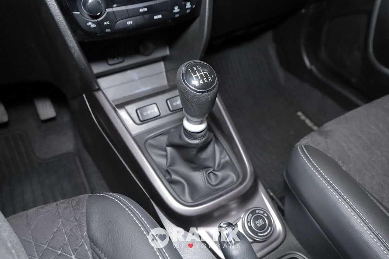 Suzuki Suzuki Vitara usata 17