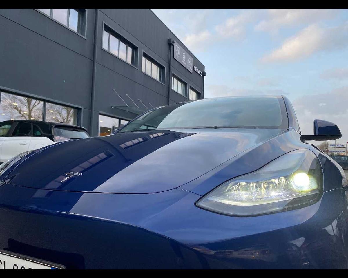 Tesla tesla model y usata 4