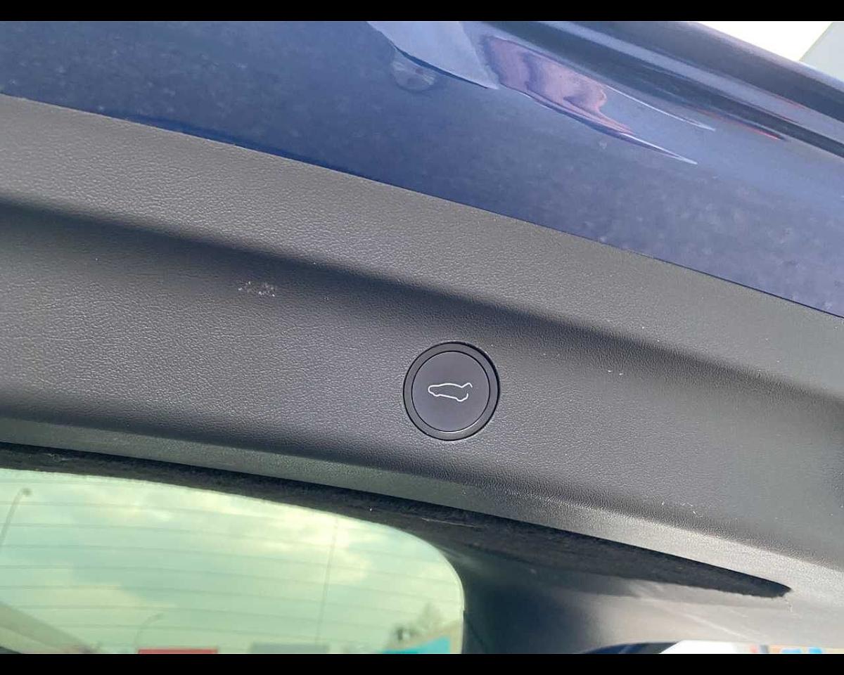 Tesla tesla model y usata 13