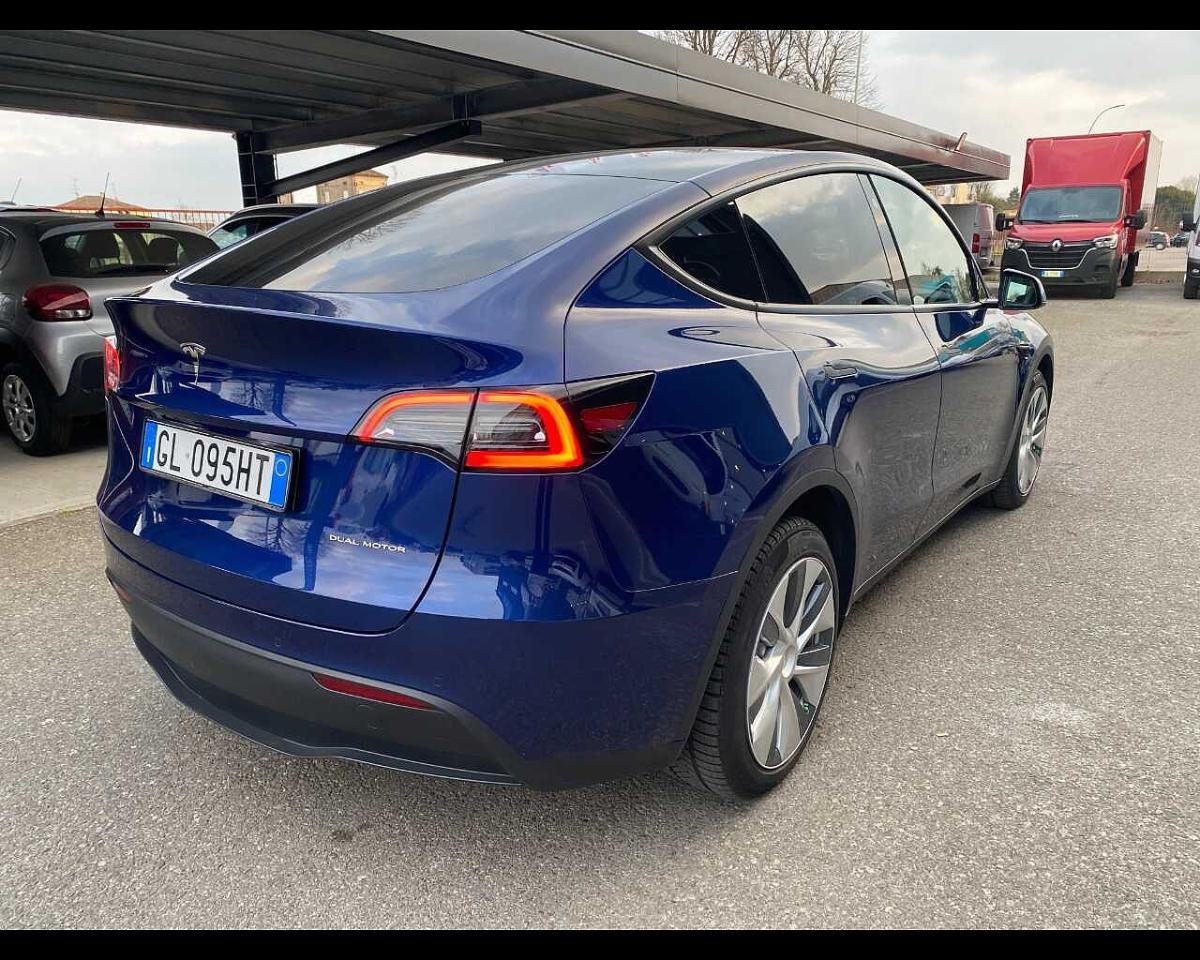 Tesla tesla model y usata 18