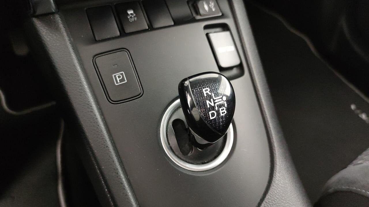 Toyota Toyota Auris usata, con fari fendinebbia