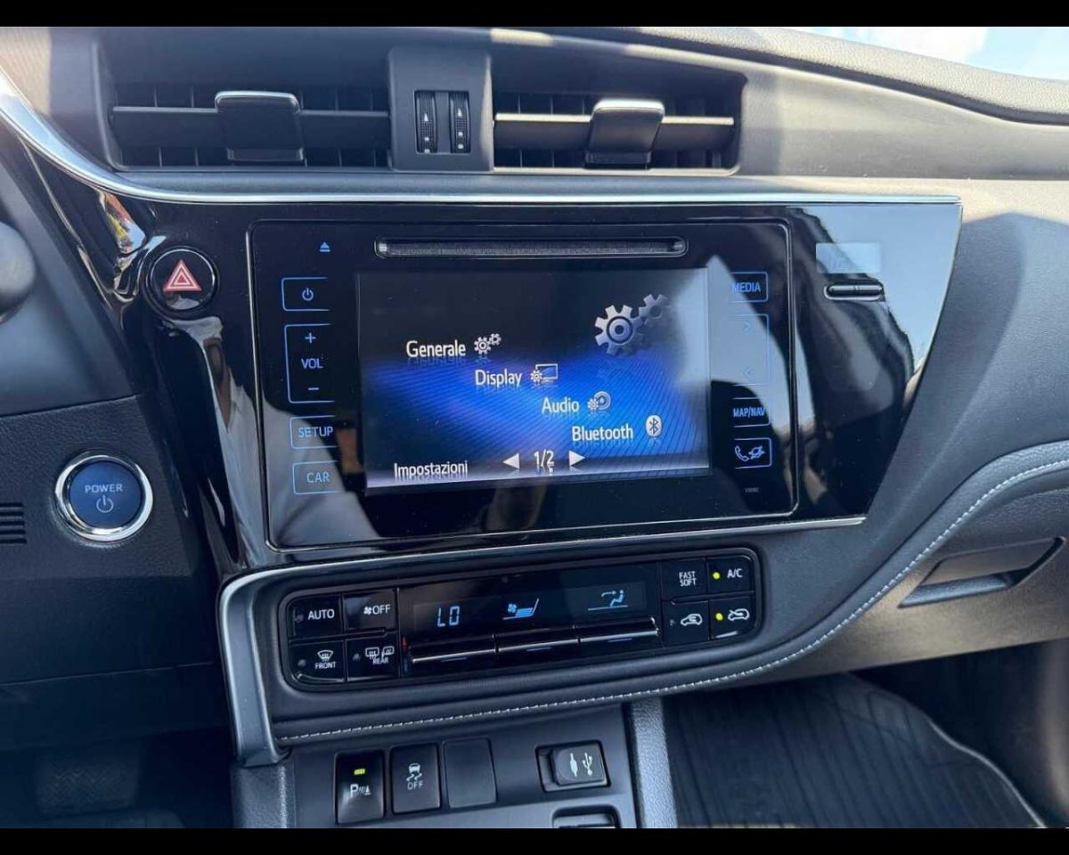 Toyota Toyota Auris usata, con computer di bordo