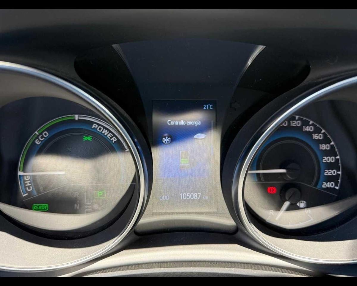 Toyota Toyota Auris usata, con high beam assist