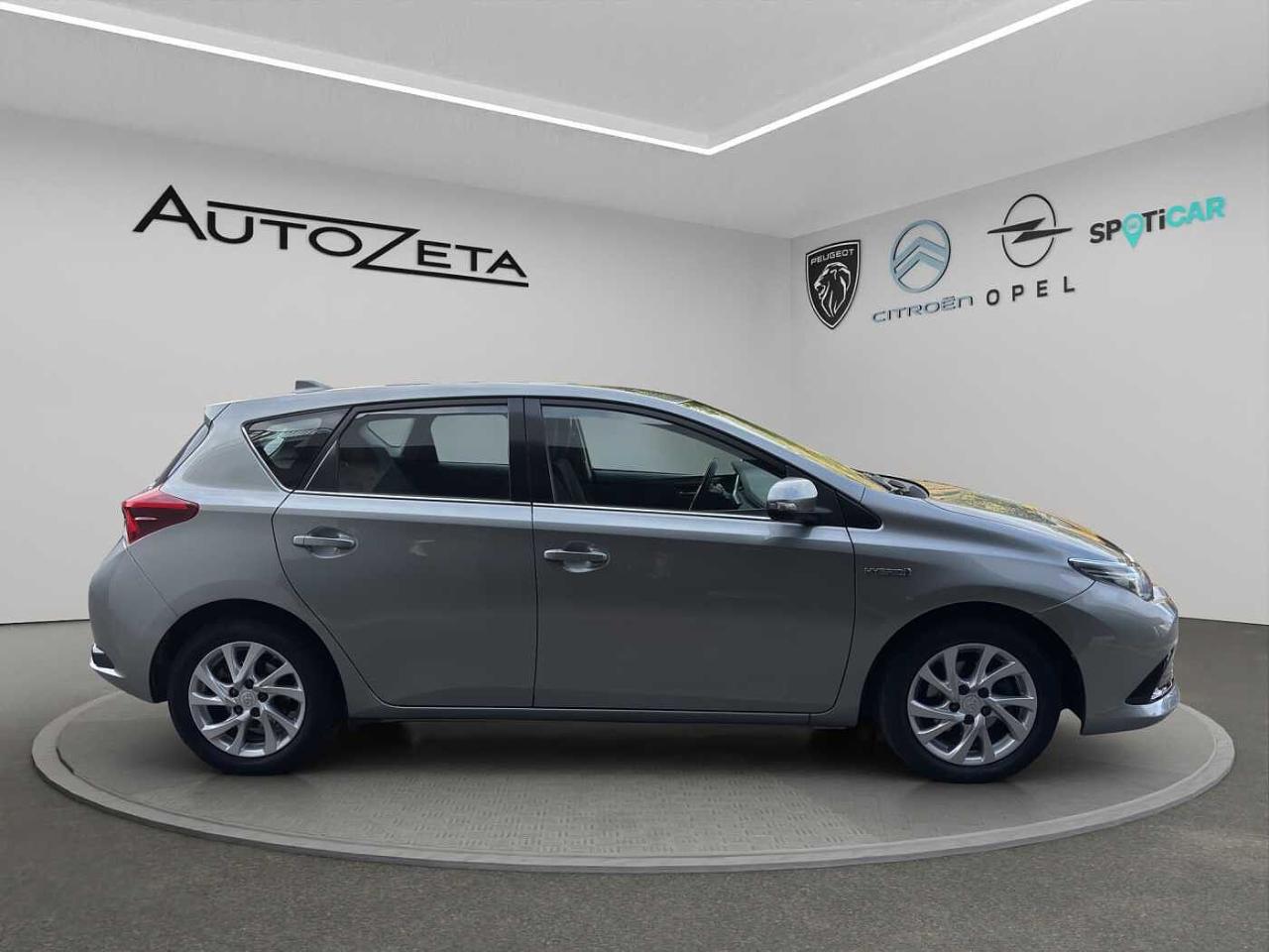 Toyota Toyota Auris usata, con accelerazione: 10.9