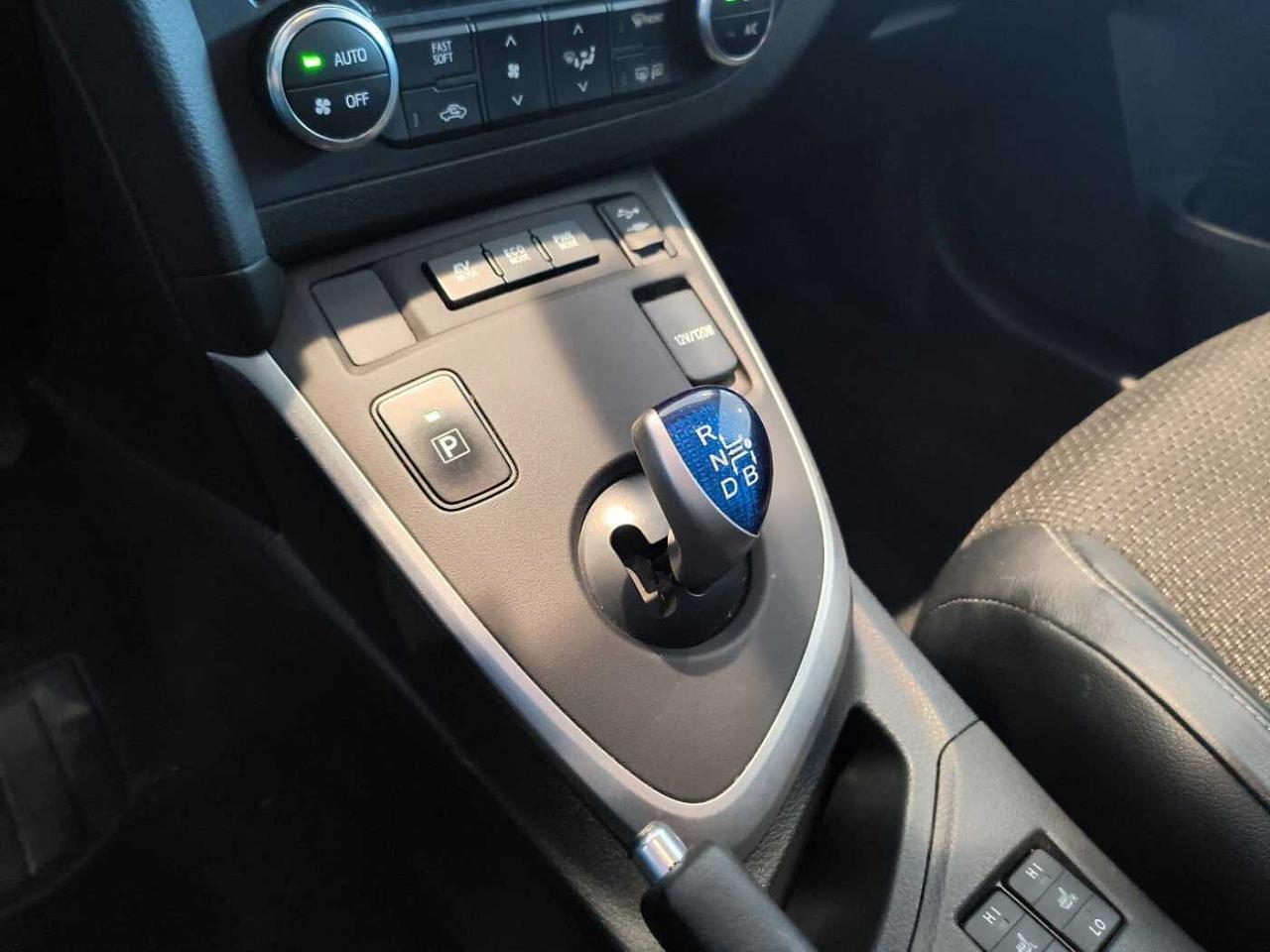 Toyota Toyota Auris usata 10