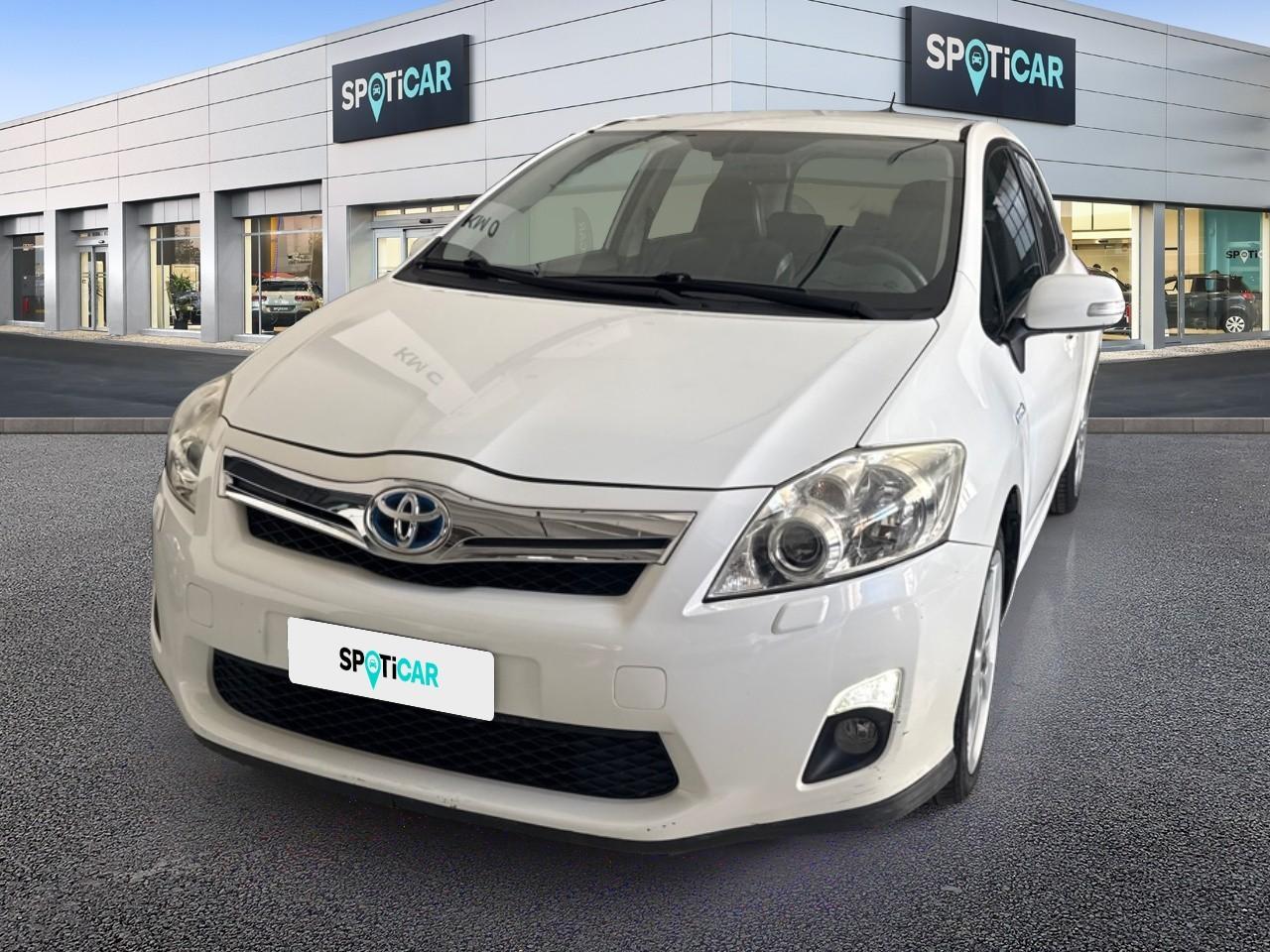 TOYOTA TOYOTA AURIS Usato Bianco elettrico / benzina 2011