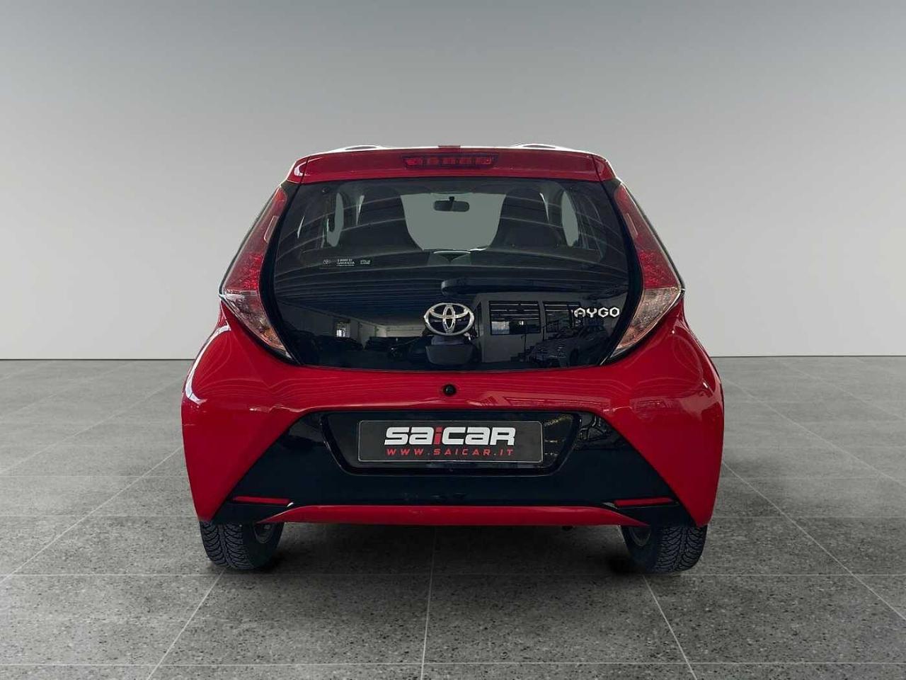 Toyota Toyota Aygo usata 15
