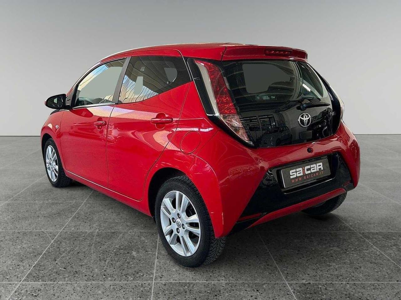 Toyota Toyota Aygo usata 16