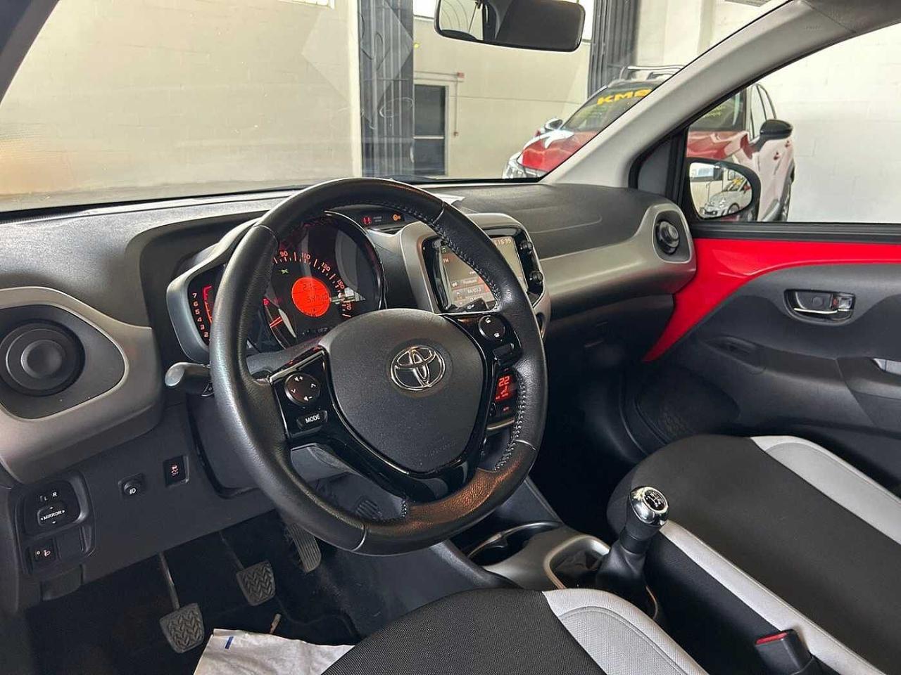 Toyota Toyota Aygo usata 19