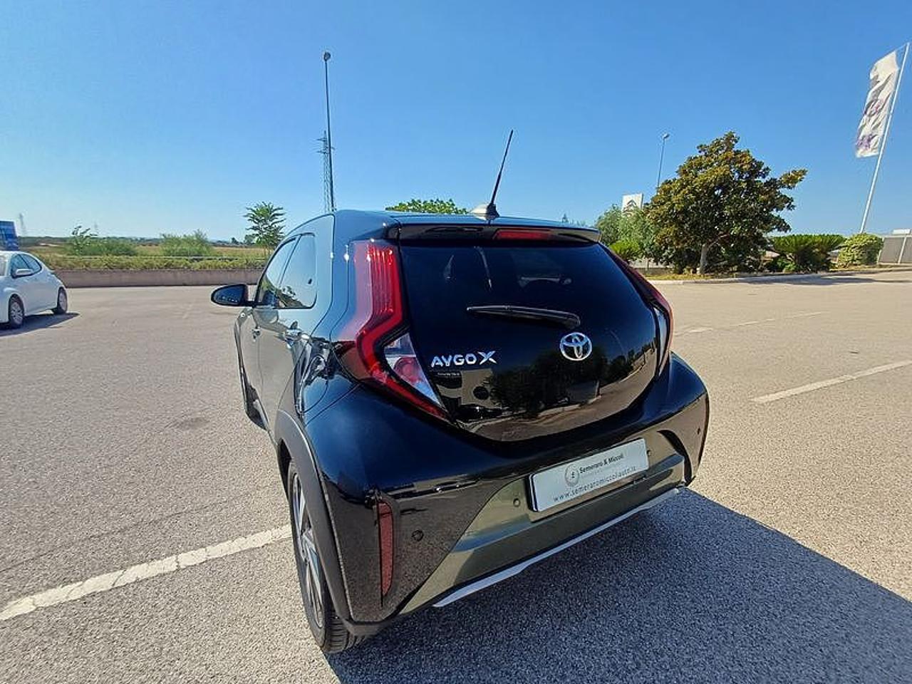 Toyota Toyota Aygo usata, con luci diurne a led