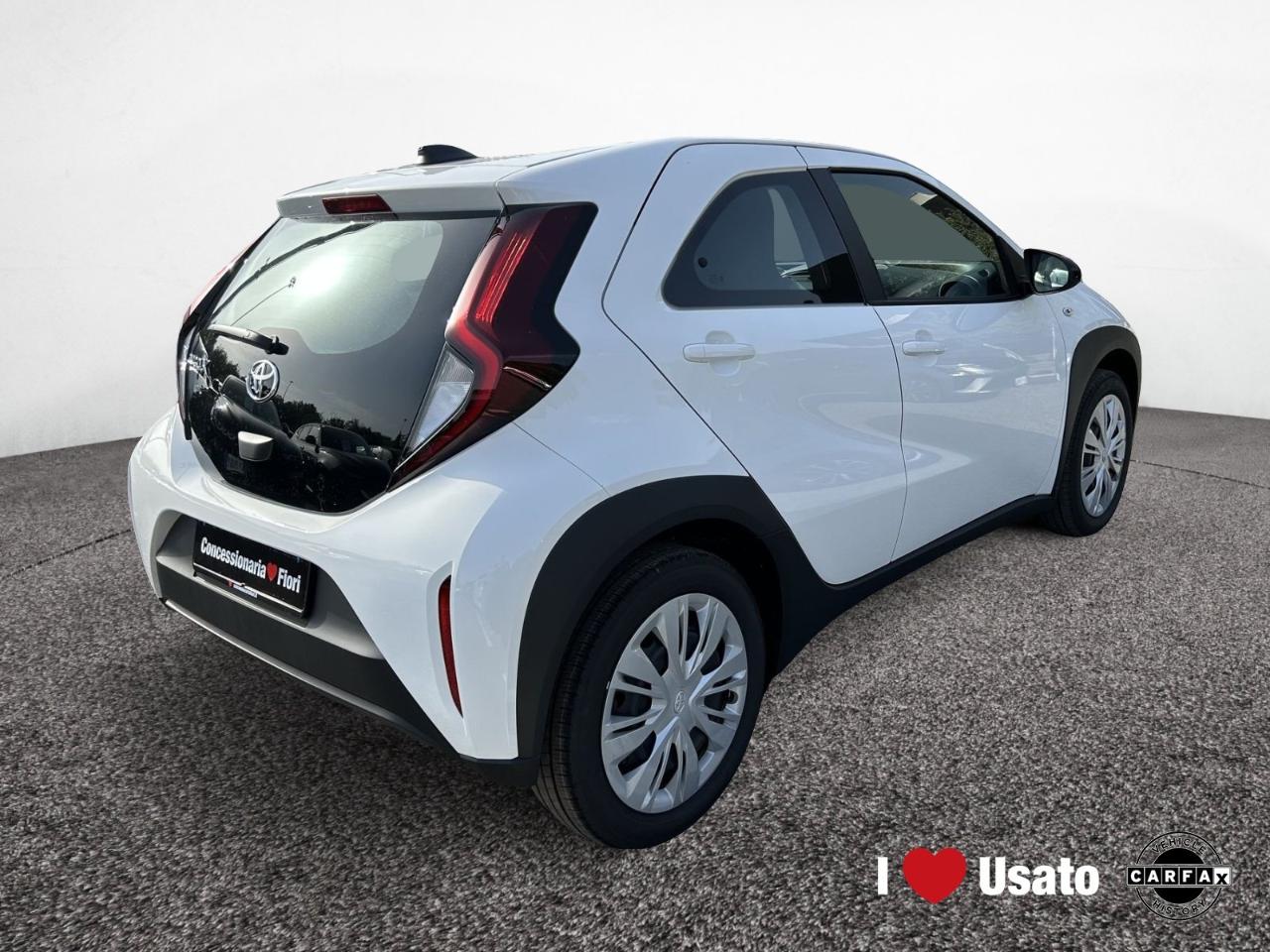 Toyota Toyota Aygo usata 17