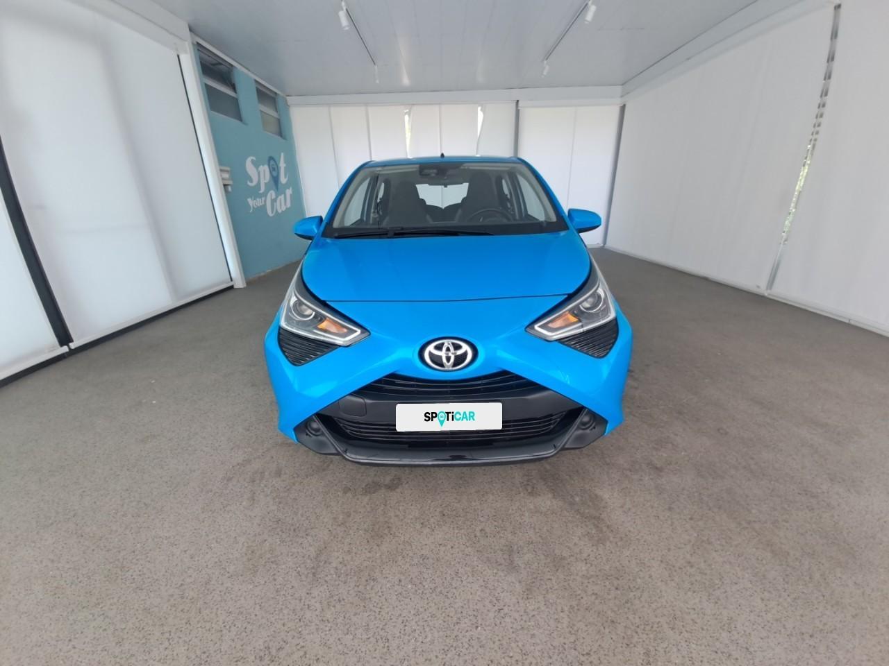 Toyota Toyota Aygo usata, con assistenza alla frenata di emergenza