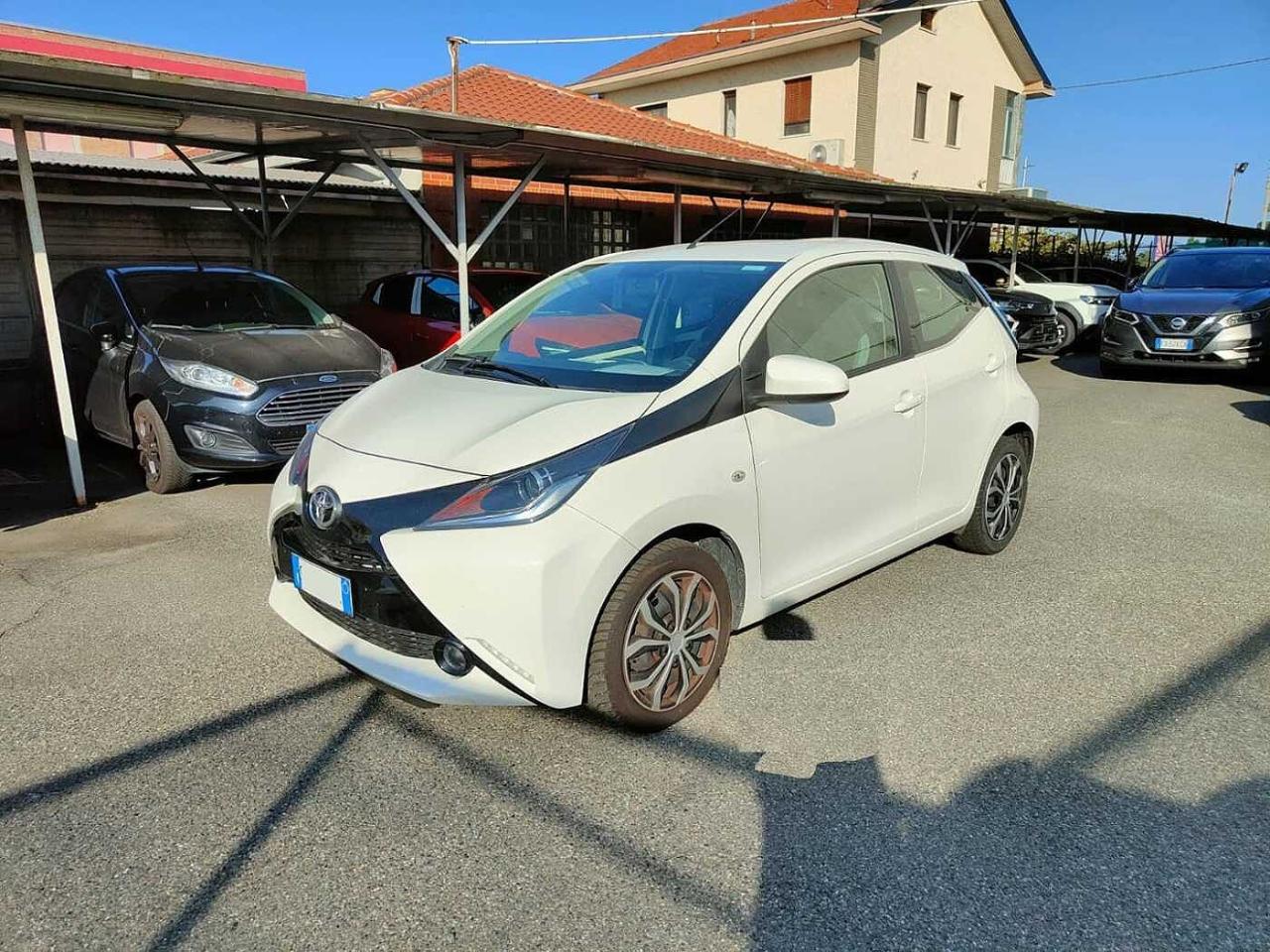 Toyota Toyota Aygo AYGO 1.0 VVT-i 69cv x-wave