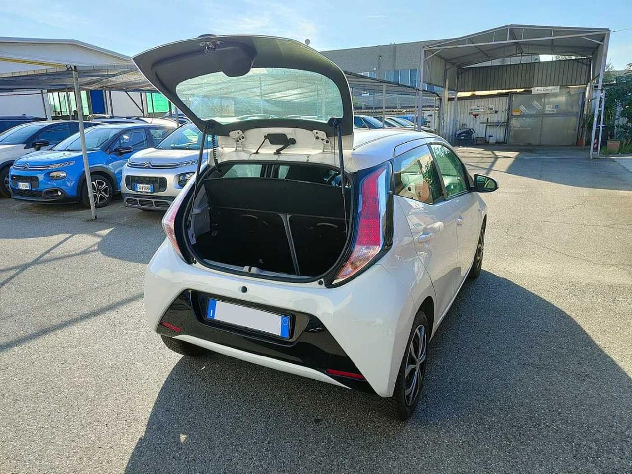 Toyota Toyota Aygo usata, con 3 cilindri