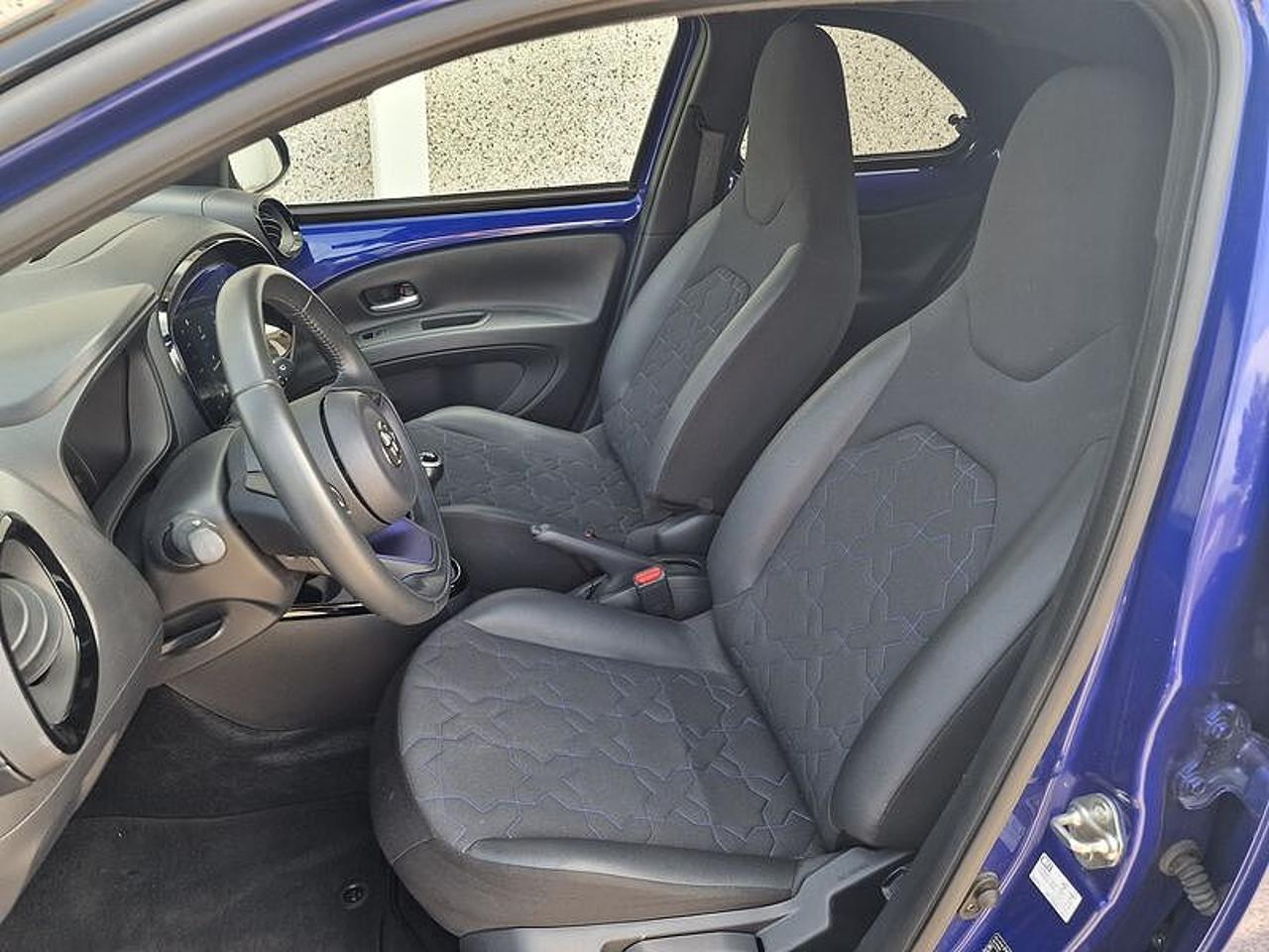 Toyota Toyota Aygo usata, con assistente alle frenate di emergenza