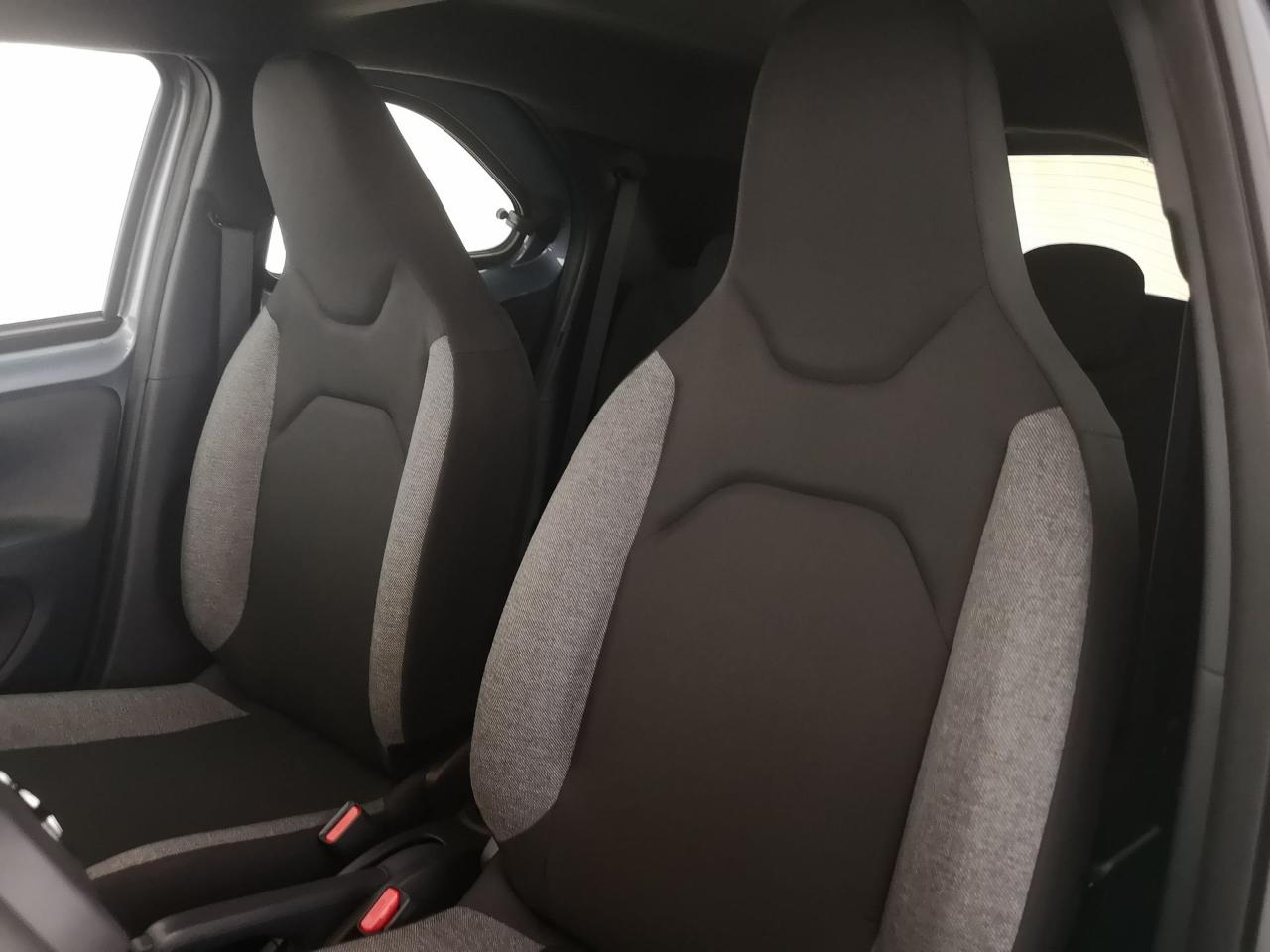 Toyota Toyota Aygo usata 2