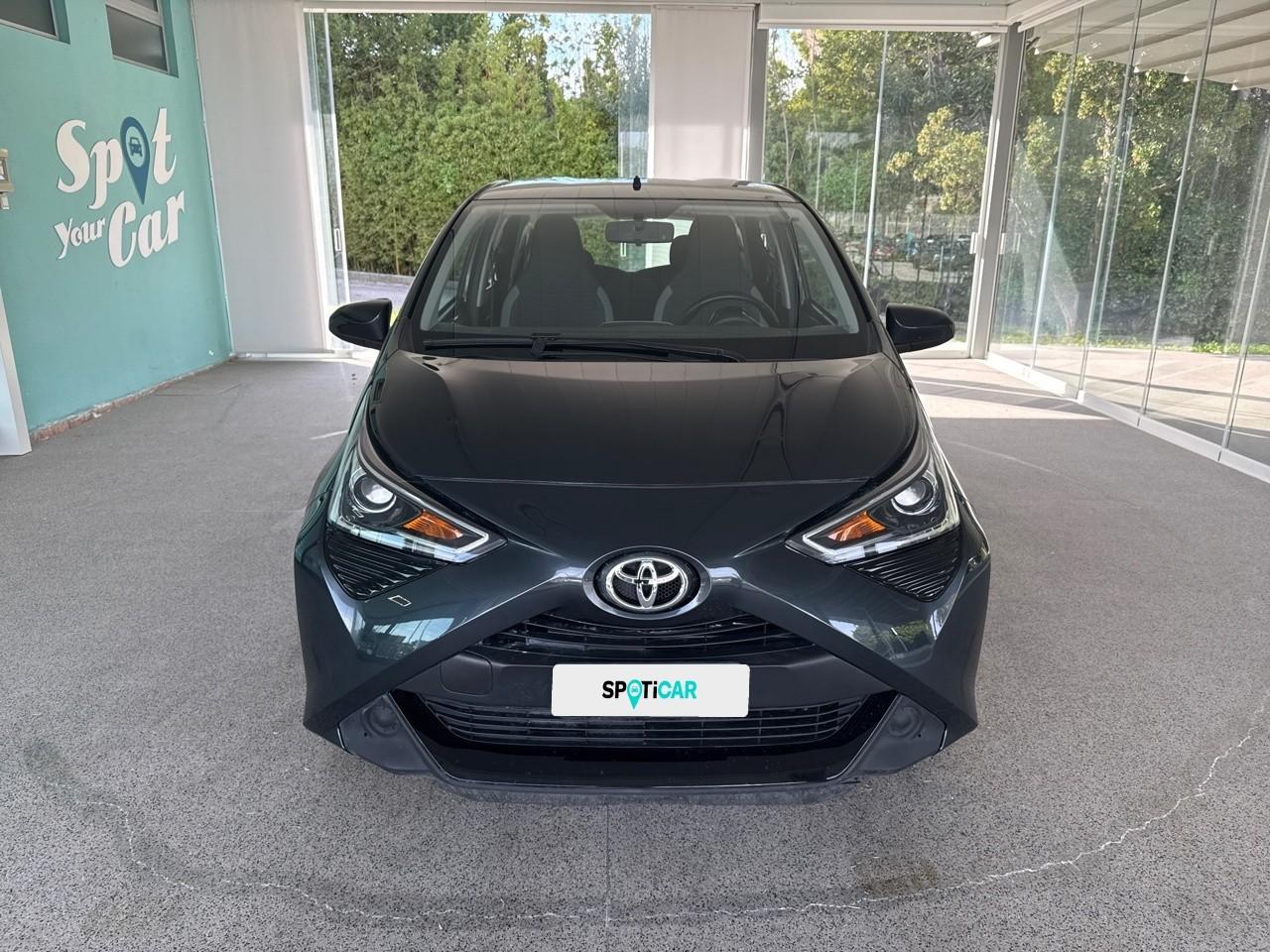 Toyota Toyota Aygo usata 11