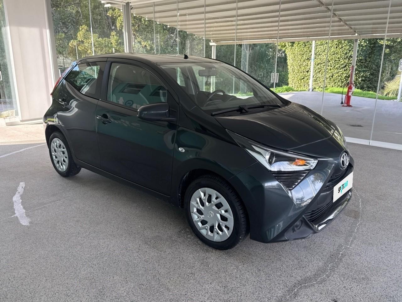 Toyota Toyota Aygo usata 12