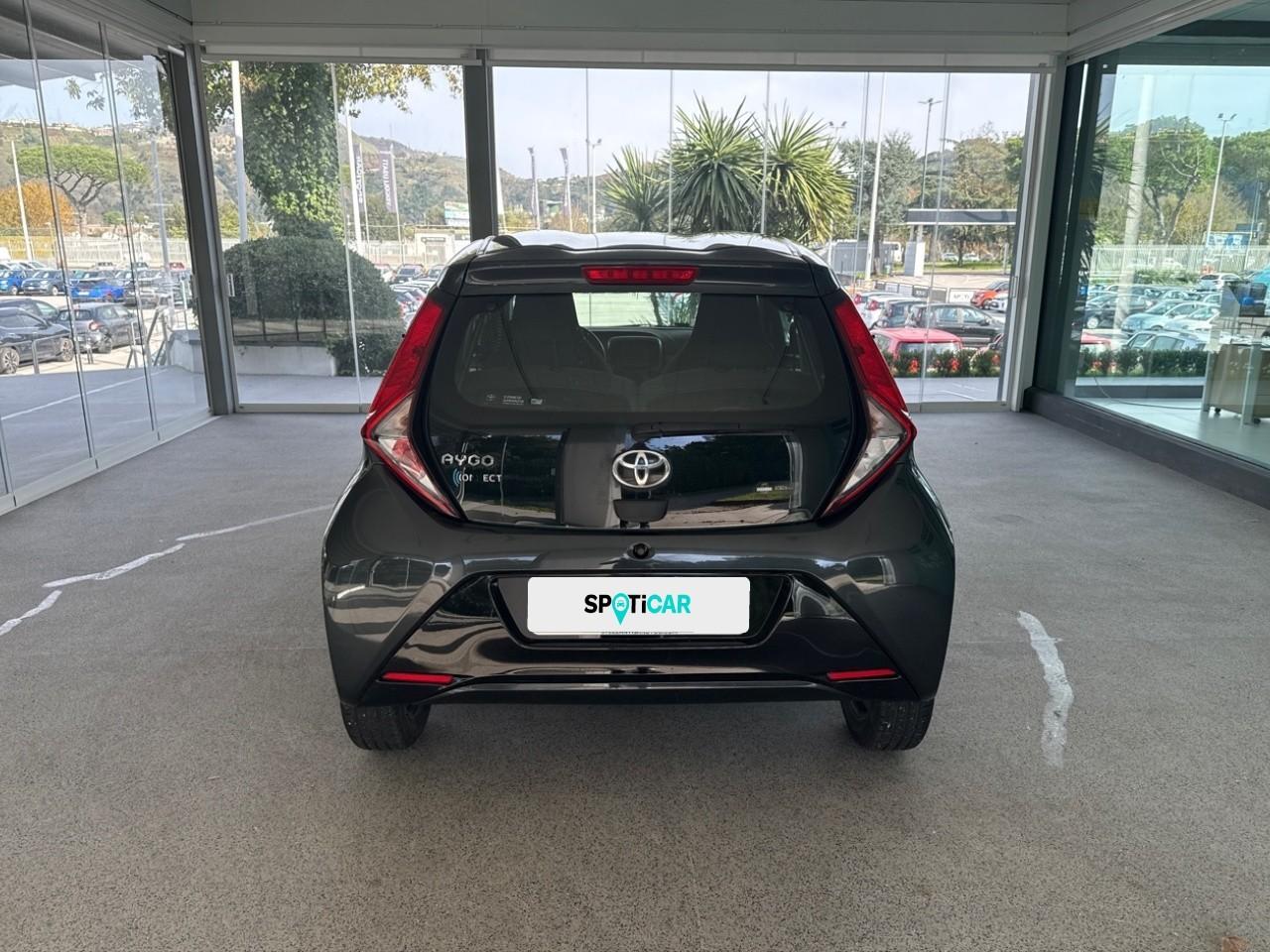 Toyota Toyota Aygo usata 14