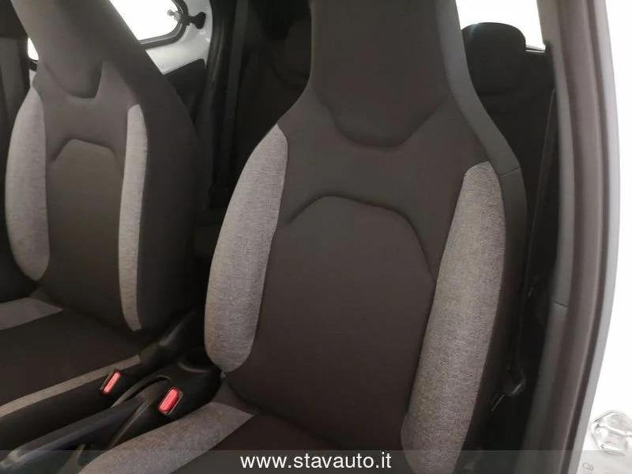 Toyota Toyota Aygo usata 6