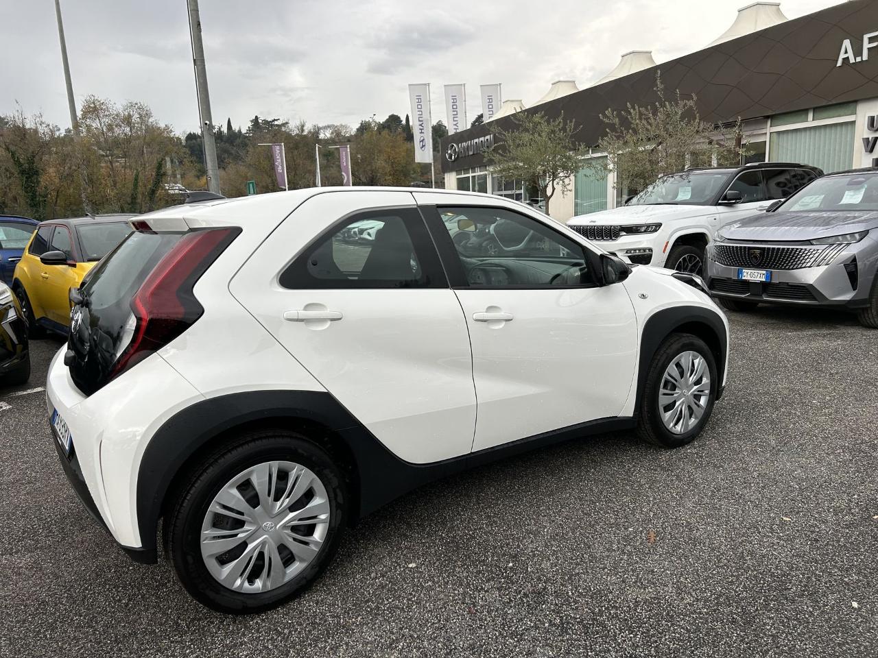 Toyota Toyota Aygo usata 17