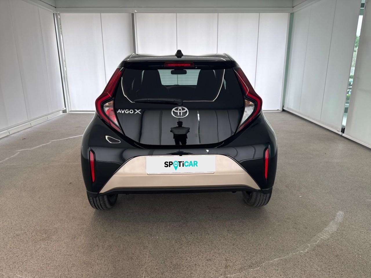 Toyota Toyota Aygo usata 16