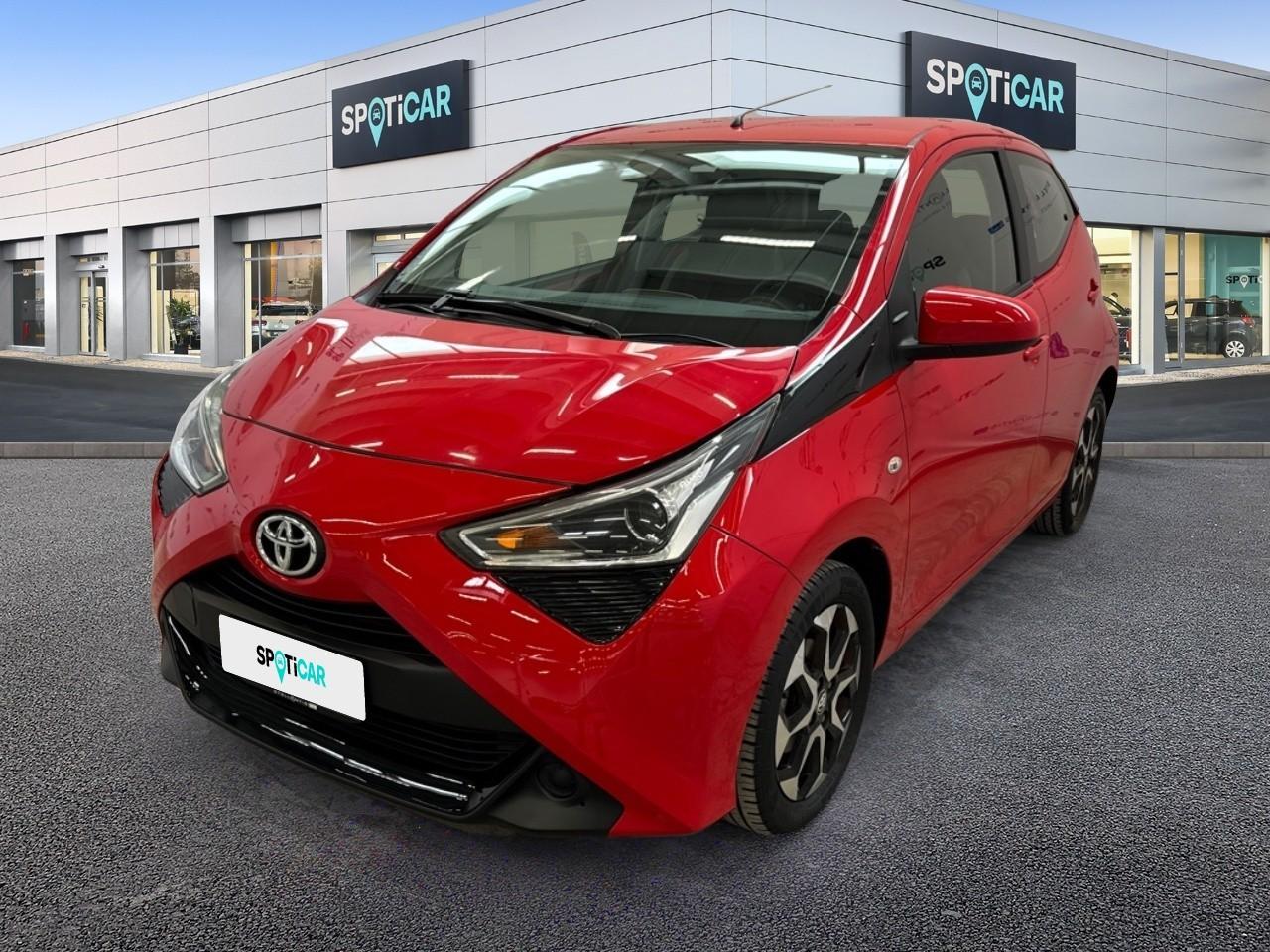 toyota aygo aygo 1.0 vvt-i x-play usata
