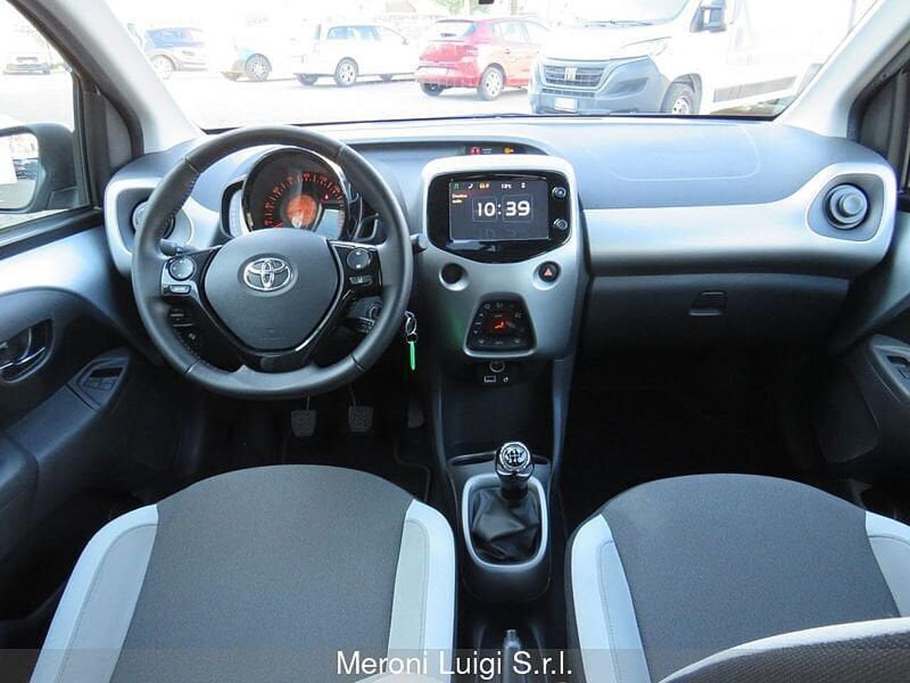 Toyota Toyota Aygo usata 15