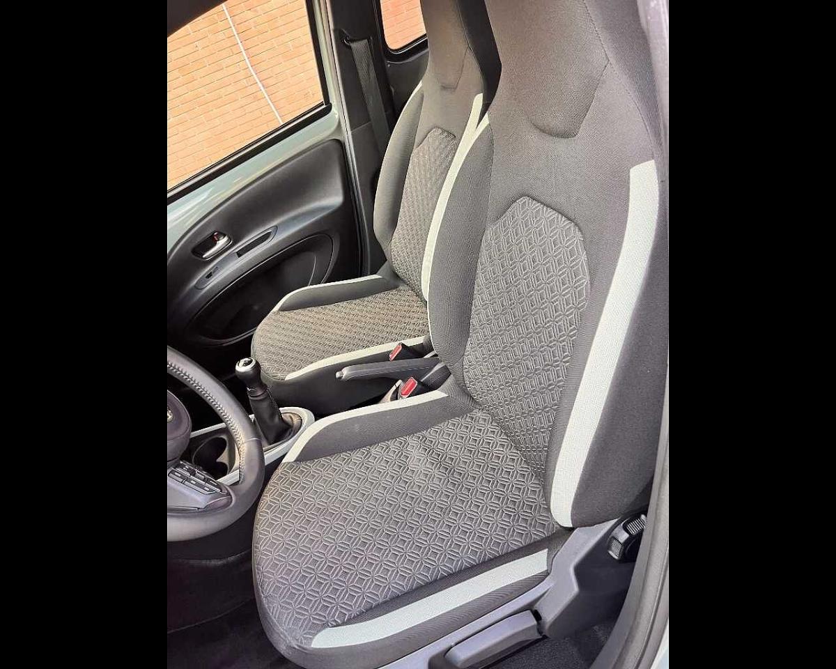 Toyota Toyota Aygo usata 15