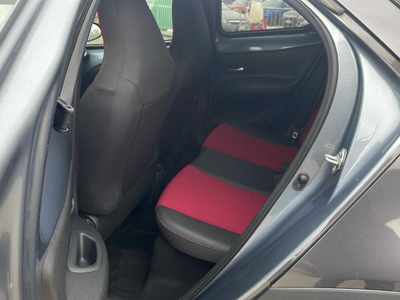 Toyota Toyota Aygo usata 6