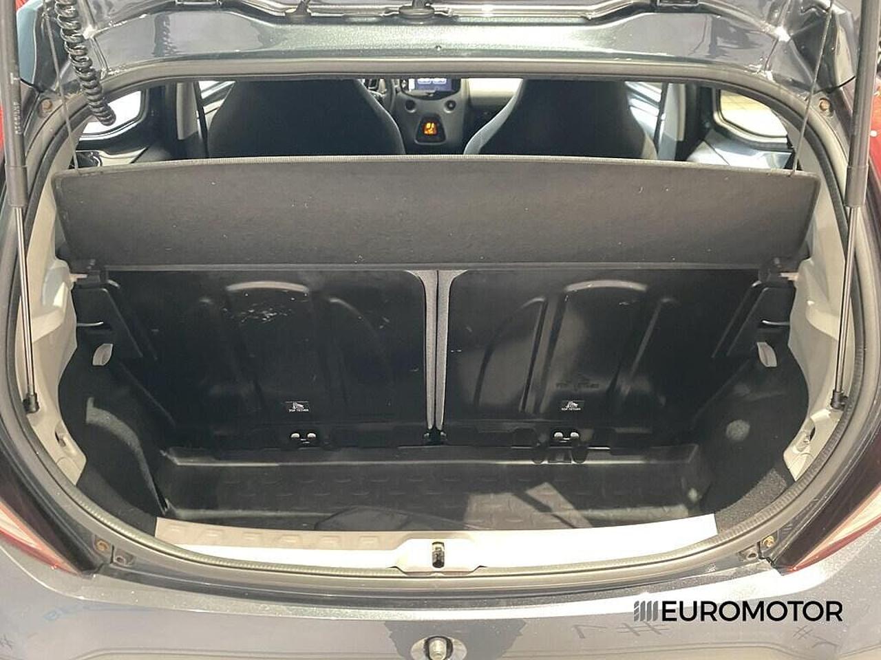 Toyota Toyota Aygo usata 7