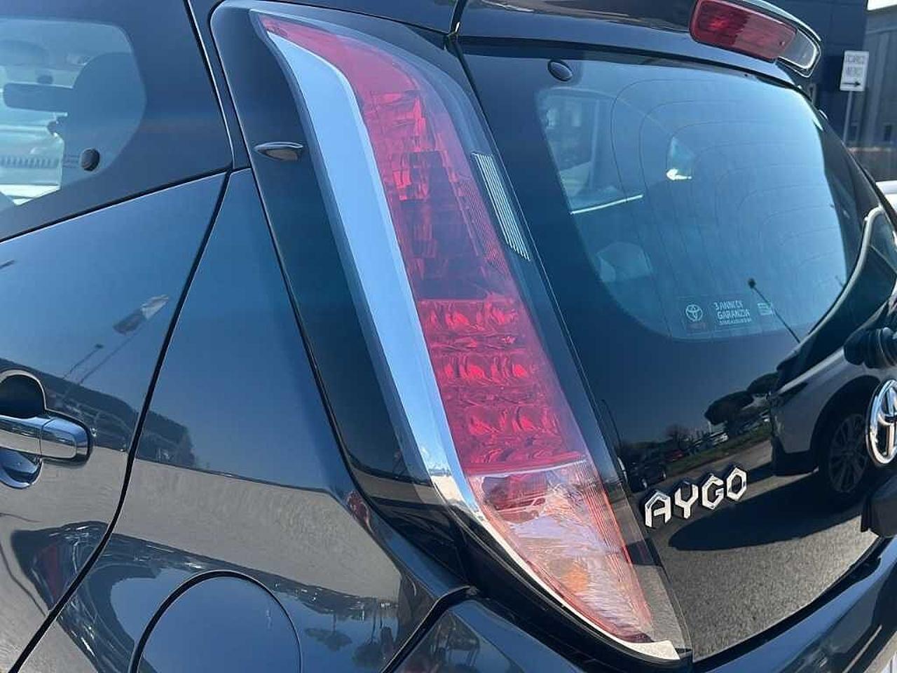 Toyota Toyota Aygo usata 19