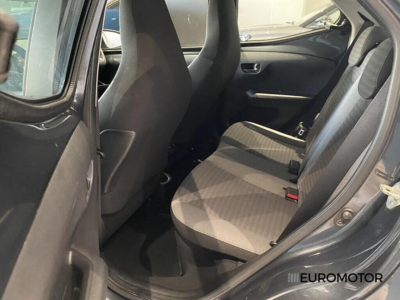 Toyota Toyota Aygo usata 6