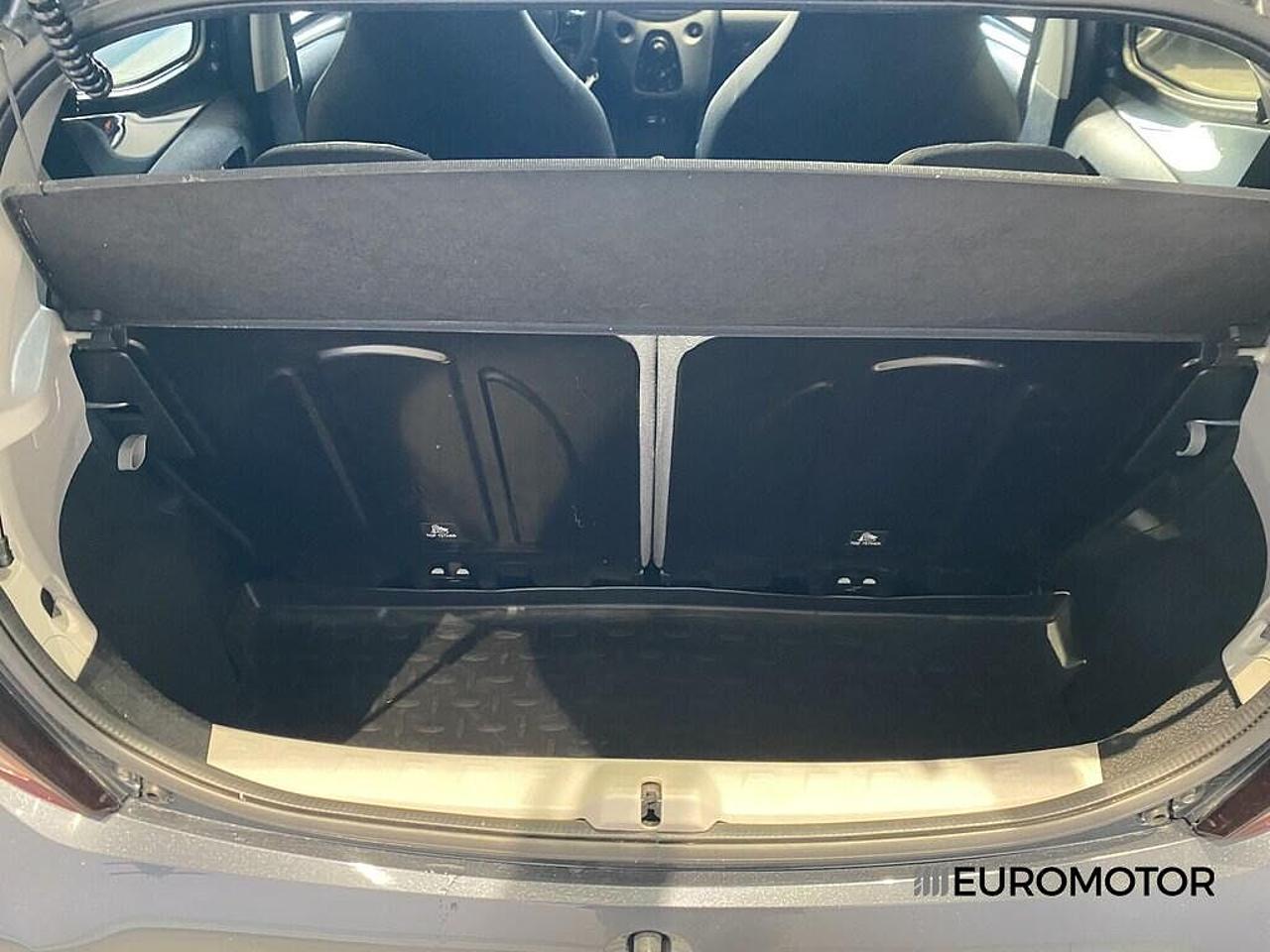 Toyota Toyota Aygo usata 8