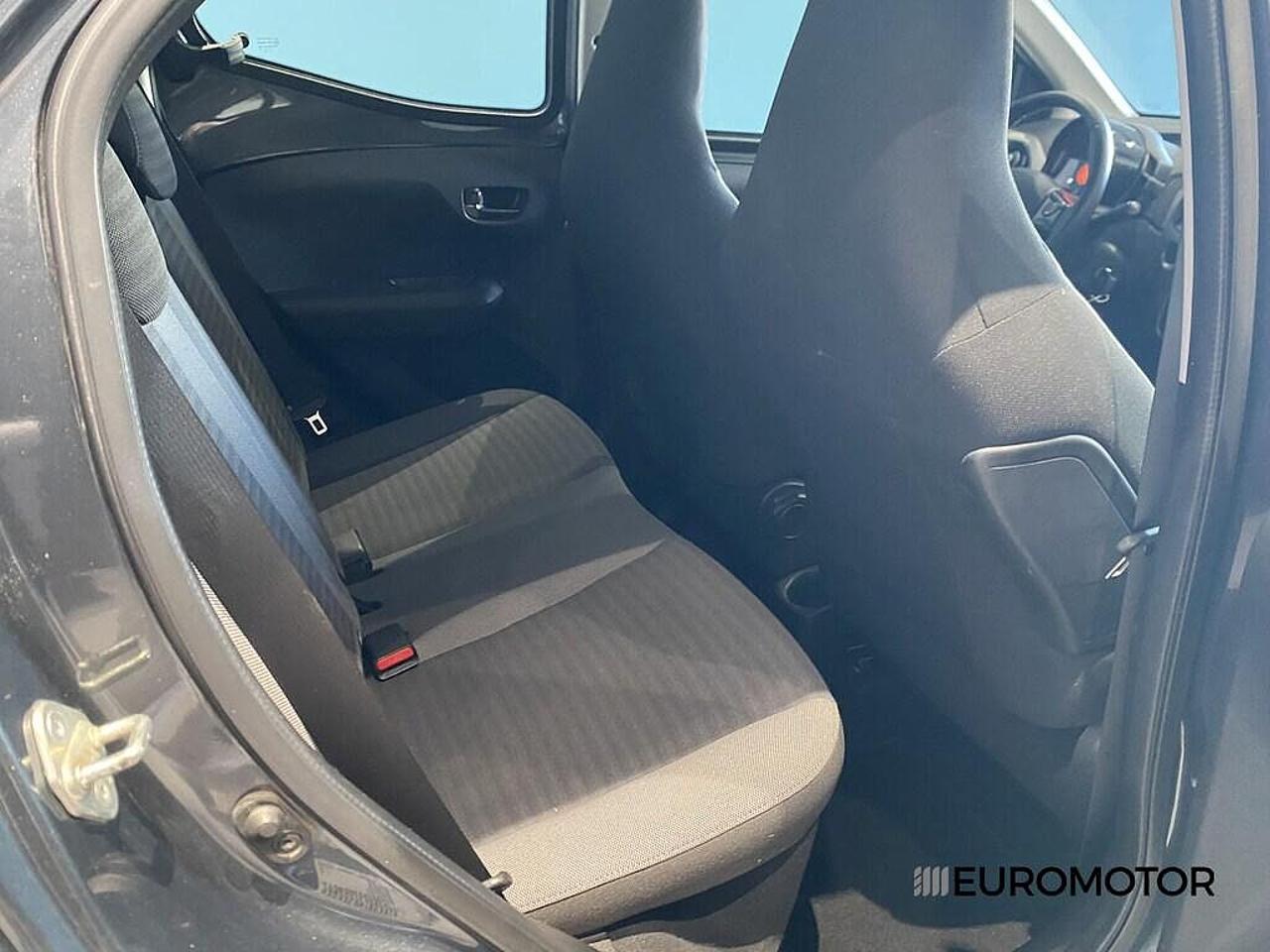 Toyota Toyota Aygo usata 10