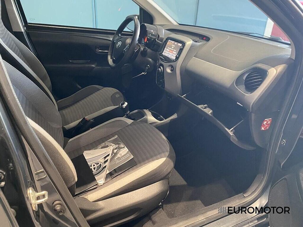 Toyota Toyota Aygo usata 12