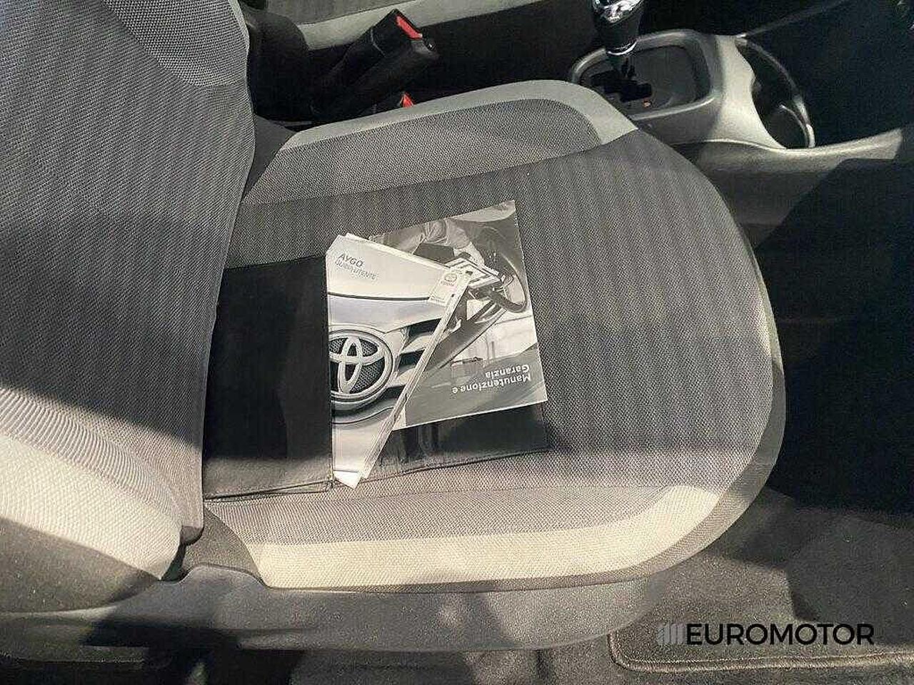 Toyota Toyota Aygo usata 13