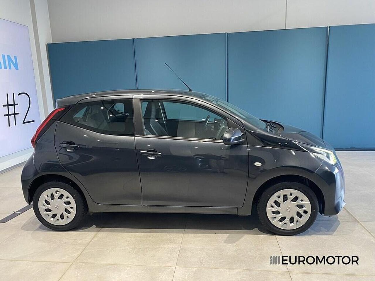 Toyota Toyota Aygo usata 18