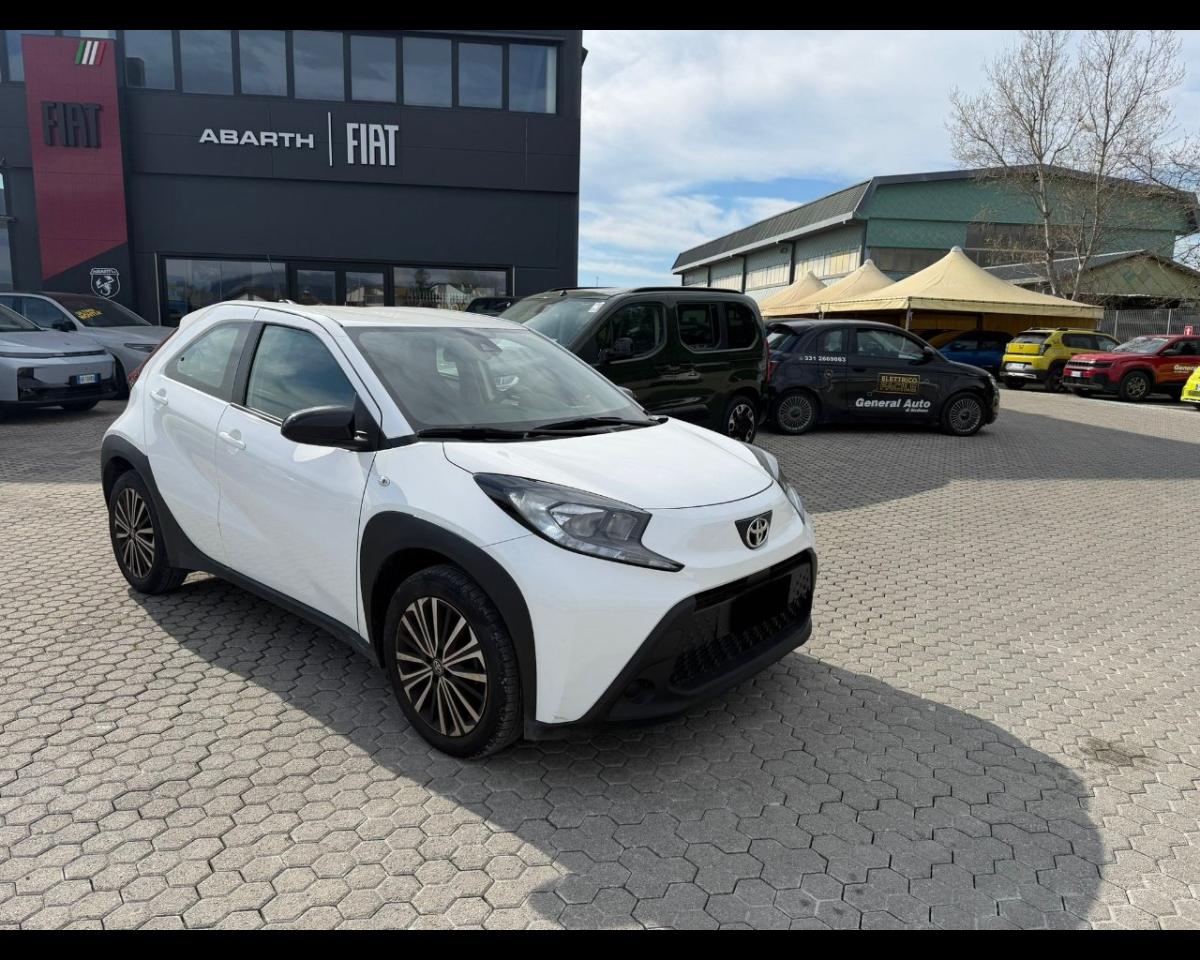 toyota aygo aygo x air 1.0 lounge air 72cv usata