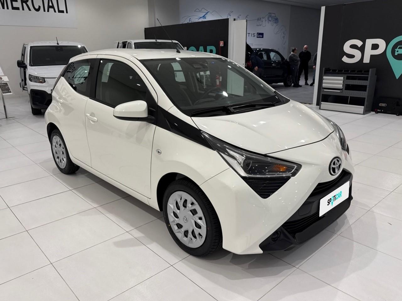 Toyota Toyota Aygo usata 14